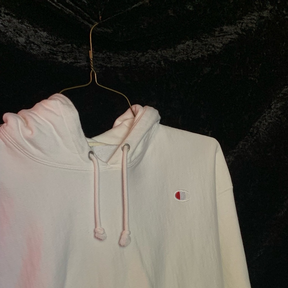 Thick white CHAMPION hoodie‼️